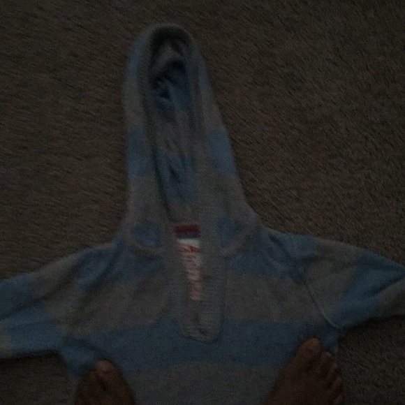 Sweater - Picture 2 of 2